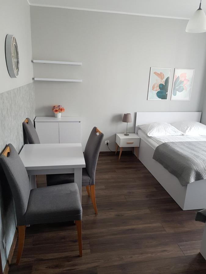 Horyzont Pokoje Goscinne Jastarnia Esterno foto