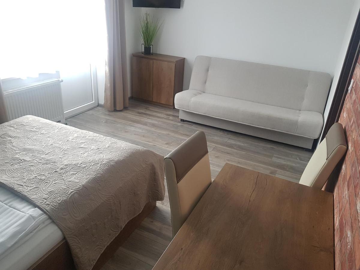 Horyzont Pokoje Goscinne Jastarnia Esterno foto