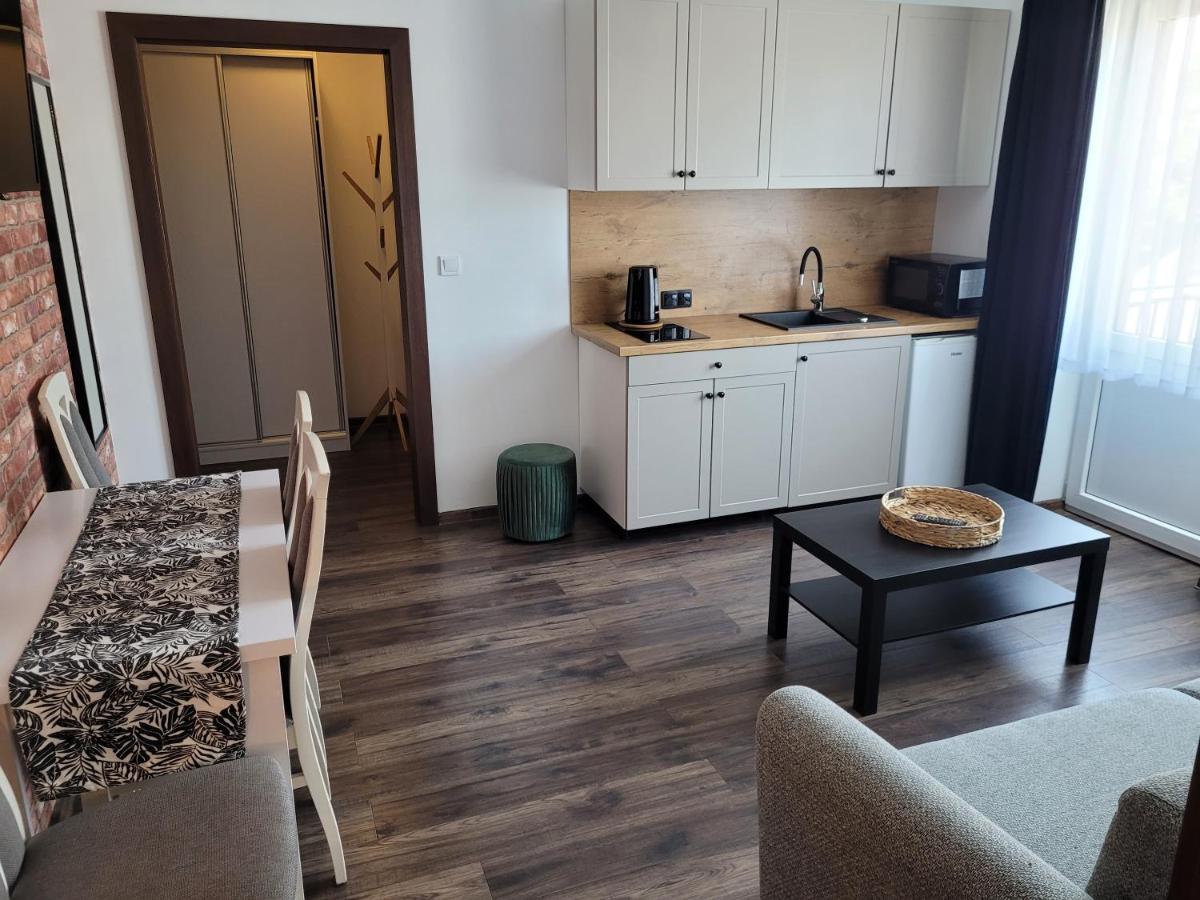 Horyzont Pokoje Goscinne Jastarnia Esterno foto